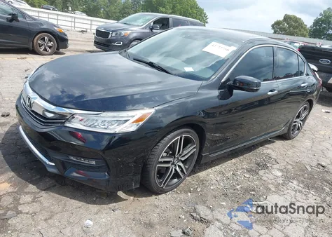 2017 Honda Accord Touring V6 from USA, damaged, VIN 1HGCR3F92HA005007